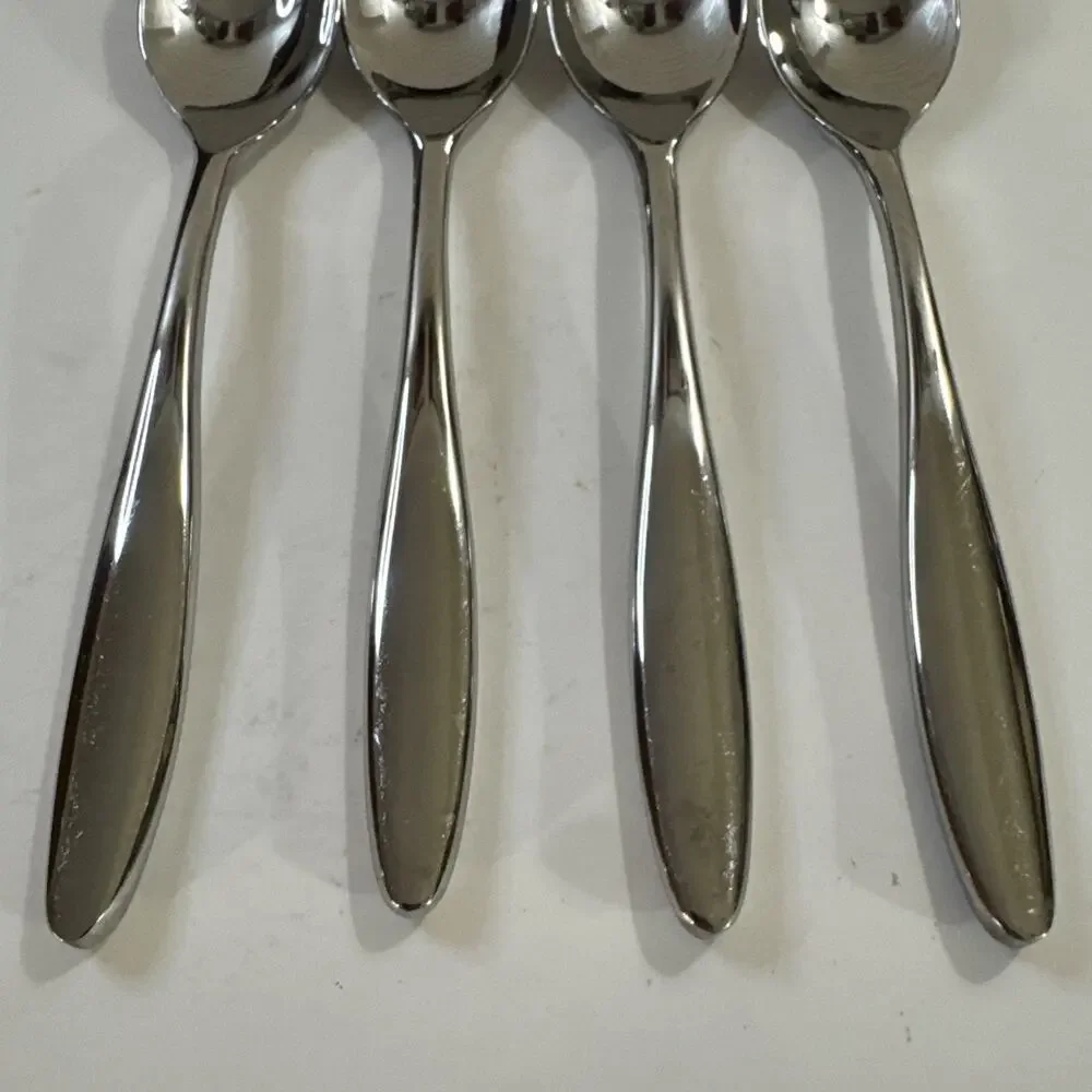Set of 4 Gourmet Settings Ellipse Spoons Glossy Stainless Flatware Teaspoons